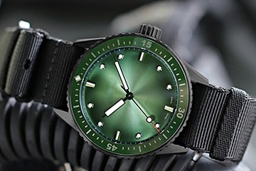 天津劳力士手表走慢售后维修地址