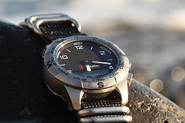 天津劳力士表不走了售后维修地址