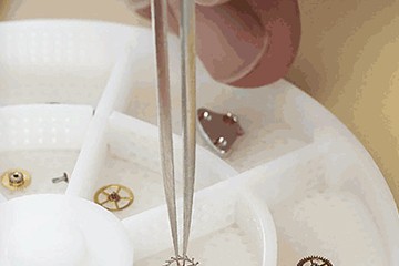 劳力士表天津官方售后维修服务网点地址